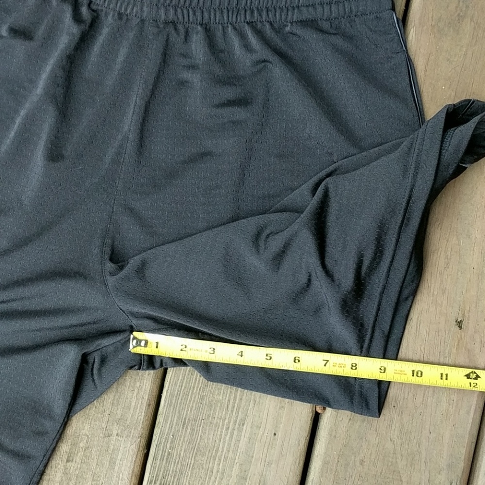 Men's Reebok Athletic Shorts - Picture 7 of 7